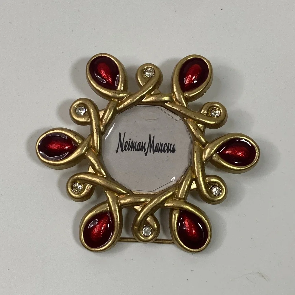 Jay Strongwater Neiman Marcus Mini Photo Frame Scarf Clip or Stand Gold Tone Red